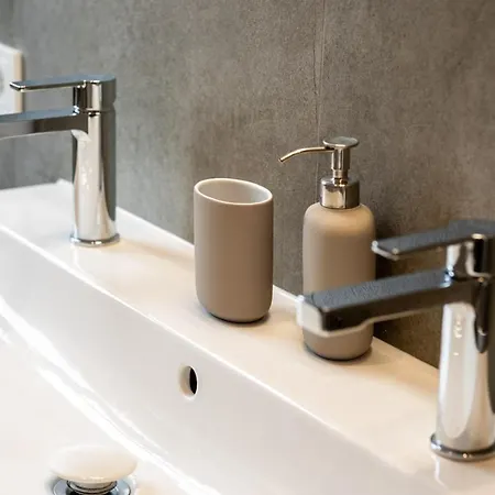 Mueritz 度假居 雷希林